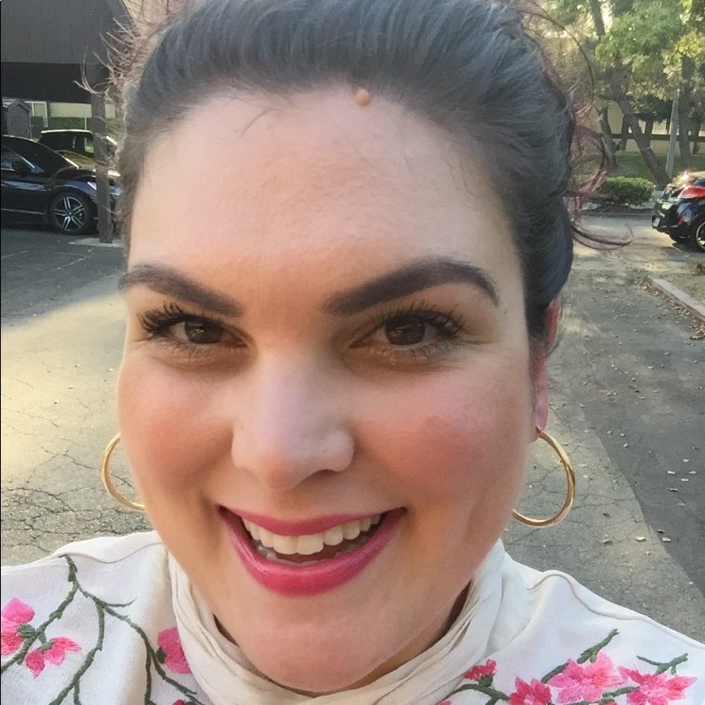 Meet your Posher, Jessica